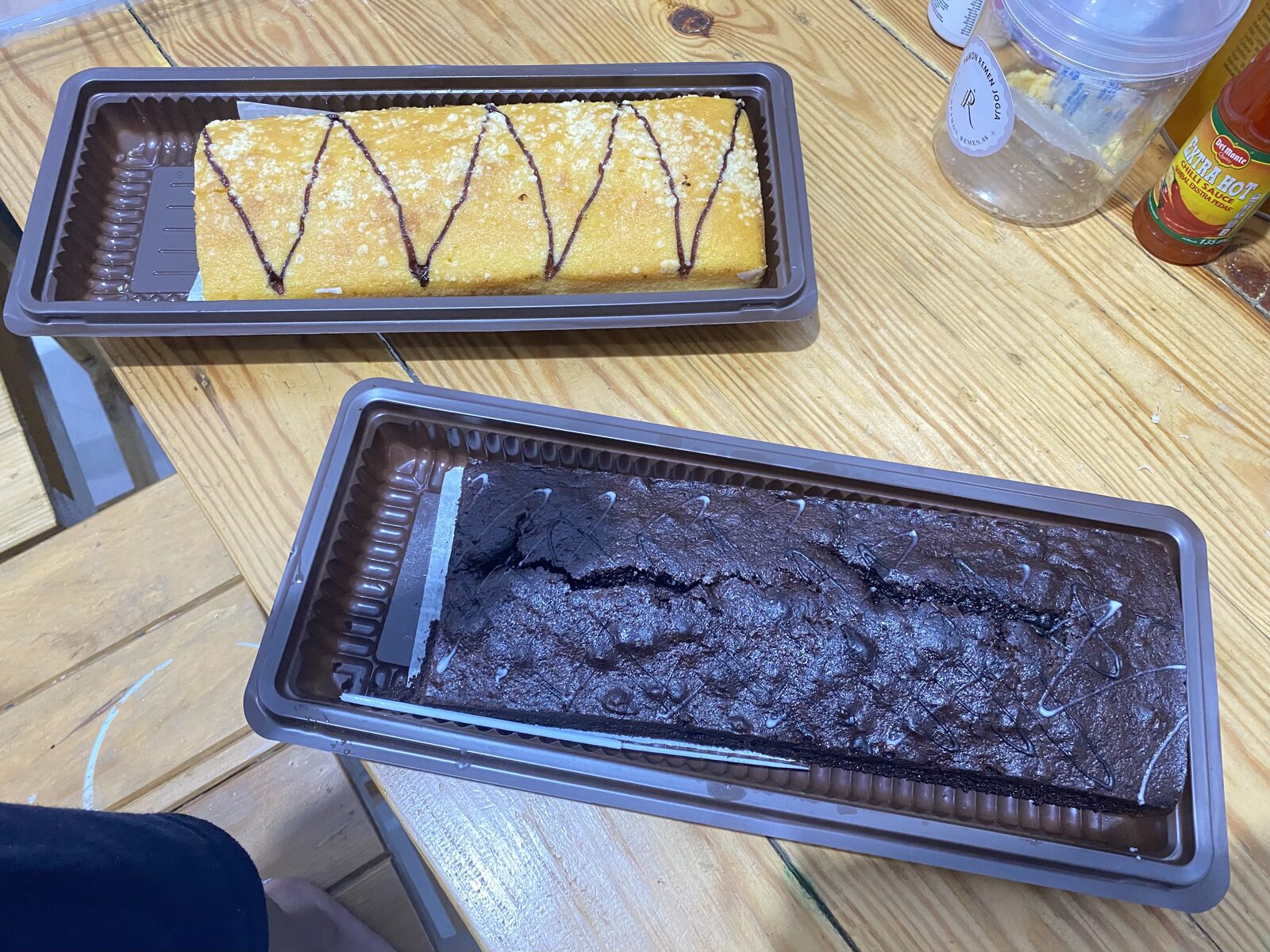 Cake dari Almond Bakery Parangtritis